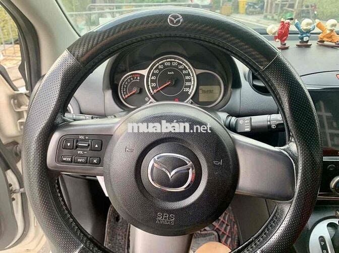 Mazda 2 2013 1.5 AT - 90000 km