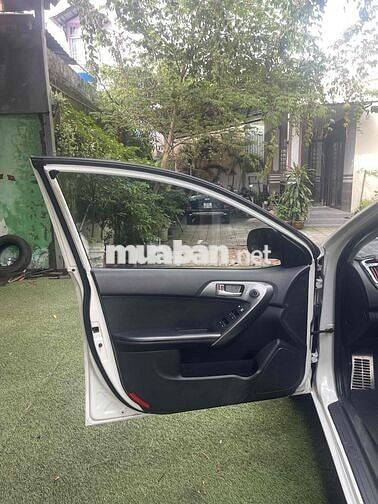 Kia Cerato 2010 1.6 AT - 123456 km