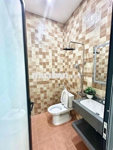 cho thuê nhà 4pn 4wc, gần Ga Tàu Lửa, Trần Cao Vân , Nguyễn Văn Linh