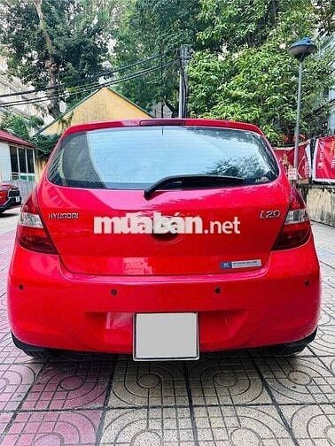 Hyundai i20 2010 1.4 AT - 90000 km