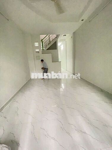 Nhà LÝ THÁNH TÔNG [4x13, 3 lầu, 4pn, 3toilet] 12tr/tháng