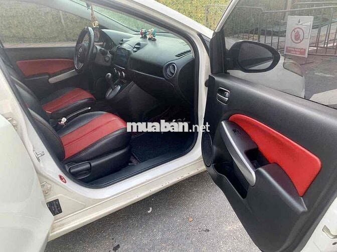 Mazda 2 2013 1.5 AT - 90000 km