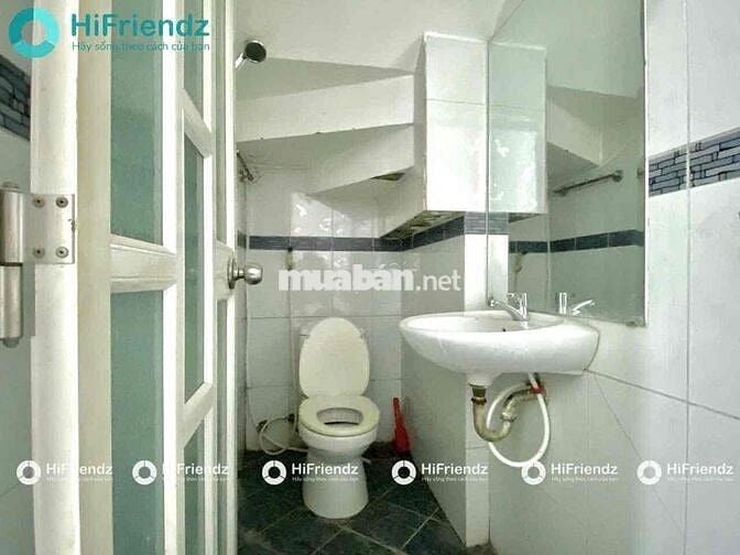 Sát cầu Phú Định Studio Trệt vân tay Full nội thất cơ bản Free 2 xe