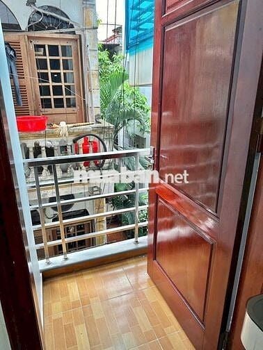 Bán nhà La Thành, 67 m2, 7 phòng, dòng tiền, ô tô, thang máy, 2 thoáng