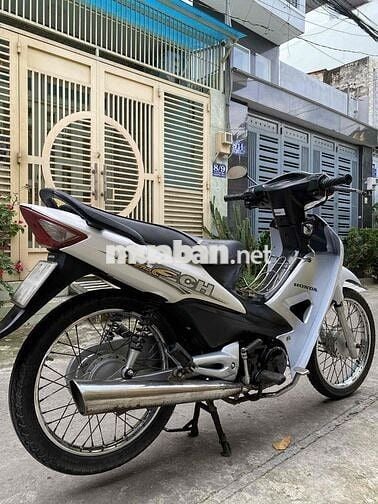 Honda Wave A 50cc 2016 trắng SD29000km Zin100%