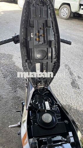 Suzuki Satria máy zin