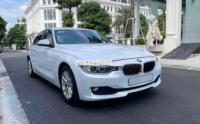BMW 320i sx2012-15000km