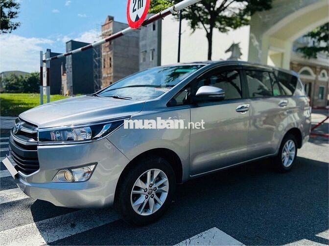 Toyota Innova 2.0E 2019
