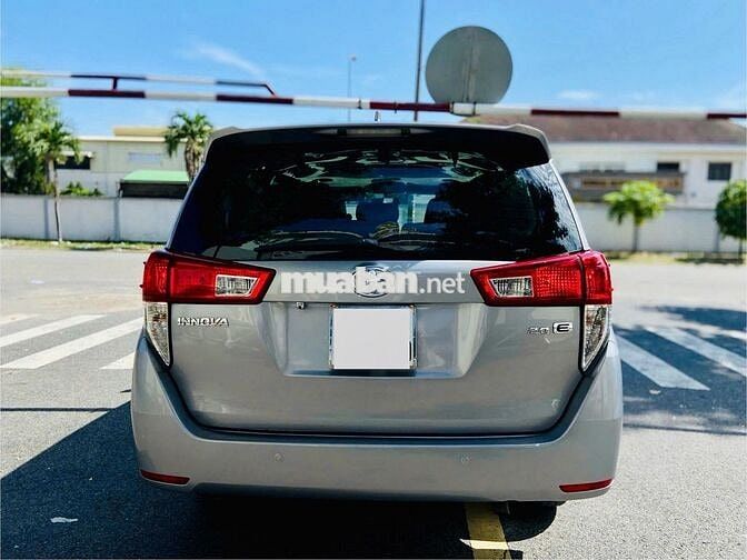 Toyota Innova 2.0E 2019