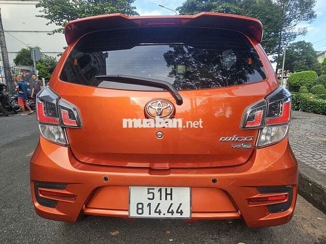 Toyota Wigo T8/2020 số tự động màu cam