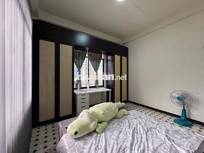 Chính Chủ Cho Thuê Căn Hộ ( 50m2 ) Tại Quận 10 Phòng Ngủ Ban Công