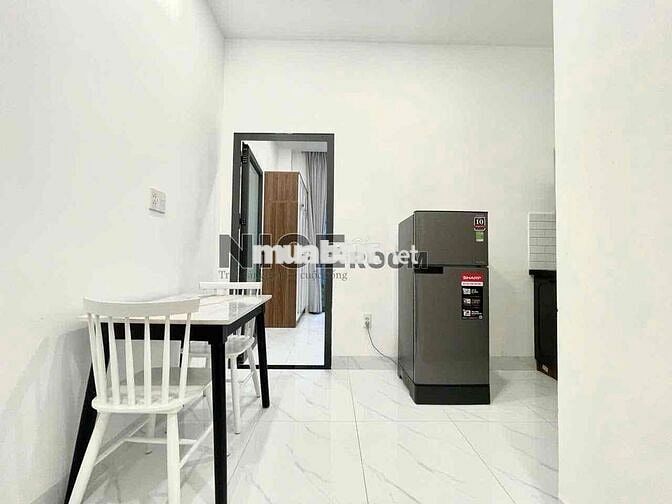 1 Phòng Ngủ Sân Vườn Mới Xây Hiện Đại & Sang Trọng