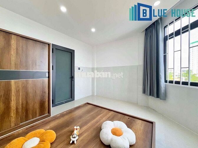 Căn Hộ Mới Full Nội Thất Cửa Sổ Trời Free Xe và Phí Dịch Vụ