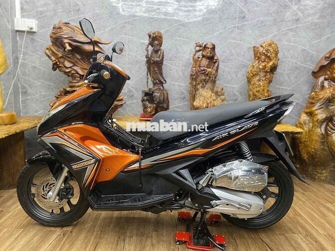 👉Airblade 125Fi chính chủ bstp máy móc bao zin