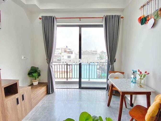 Cho Thuê Phòng Full Nội Thất Có Ban Công Riêng Gần Aeon Tân Phú, VHU