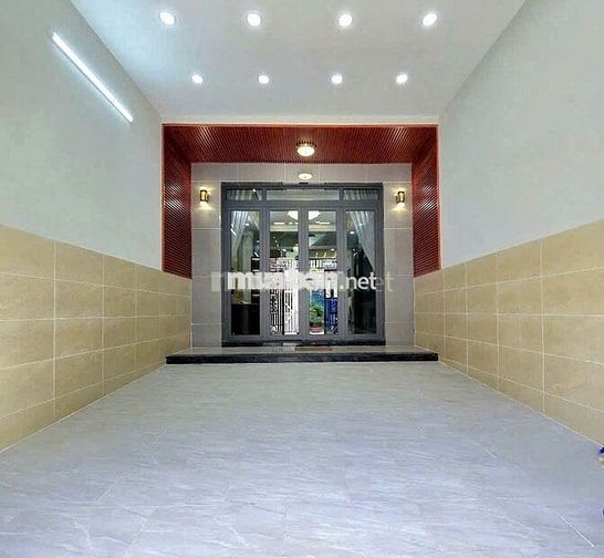 Nhà Bùi Minh Trực, Quận 8 –  Nhà nở hậu, 2 mặt hẻm thông thoáng