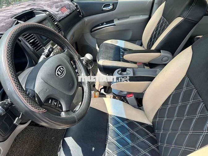 Kia Carnival 2010 - 155 km đời 2010 fom mới xe đẹp