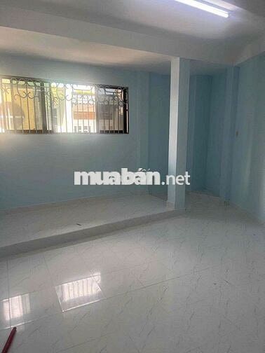 Cho thuê nhà ngang 6m hẻm xe tải Thành Thái, Quận 10. 4 tầng, 3pn 3wc