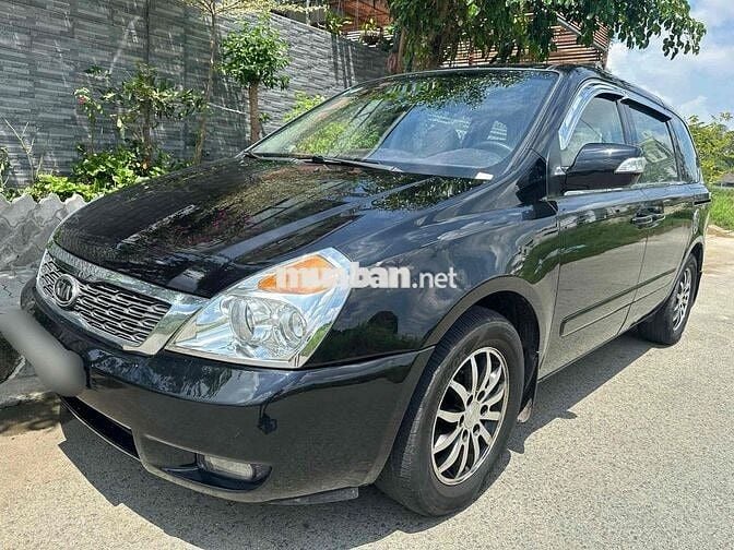 Kia Carnival 2010 - 155 km đời 2010 fom mới xe đẹp