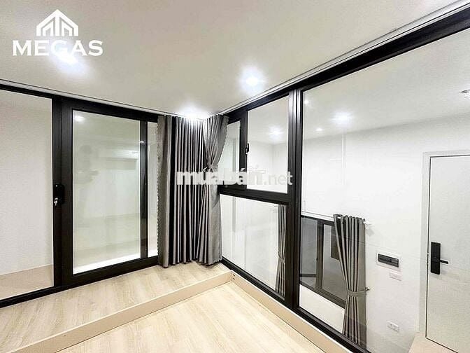 CĂN HỘ DỊCH VỤ MỚI TINH NGAY ĐẦU ĐƯỜNG HOÀNG QUỐC VIỆT - LÁNG