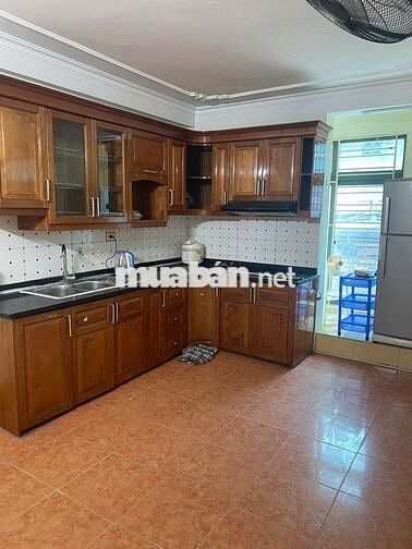 Phòng trong nhà nguyên căn ngõ 11 Tô Hiệu, Hà Đông