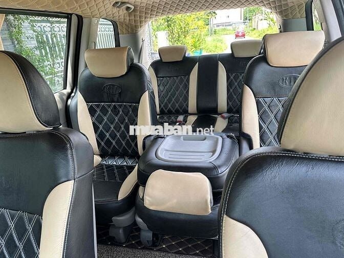 Kia Carnival 2010 - 155 km đời 2010 fom mới xe đẹp
