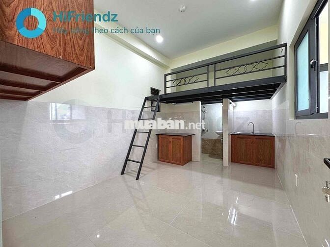 Phòng mới xây có máy lạnh , thang máy siêu rộng ngay chợ An Nhơn
