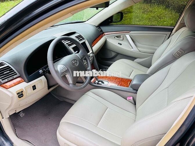 Toyota Camry 2009 2.4G - 110000 km