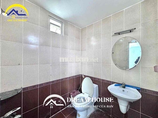PHÒNG RỘNG CỬA SỔ TRỜI THOÁNG, NGAY MẶT TIỀN Đ. LUỸ BÁN BÍCH, TÂN PHÚ
