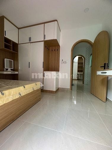 Chính chủ cần bán nhà nhỏ xinh, căn góc đường Trần Quốc Thảo, Quận 3