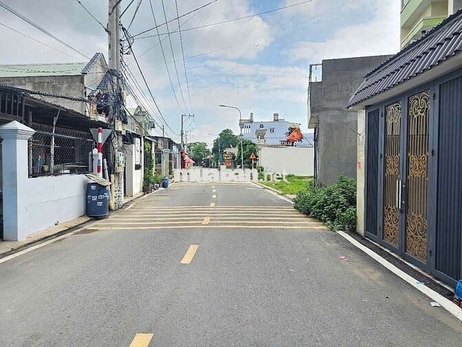 Đất đẹp mặt tiền Bùi Thì Cội gần kc Tân Đông Hiệp, chợ Dĩ An 1,BigC Go