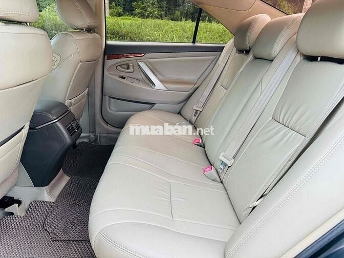 Toyota Camry 2009 2.4G - 110000 km