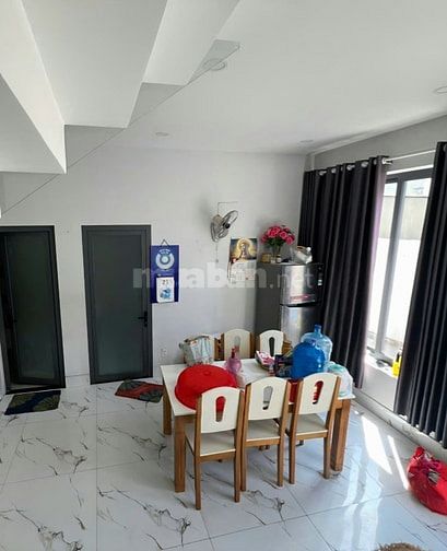 Bán nhà gần Phạm Văn Đồng hẻm ô tô 130m2 chỉ nhỉnh 8 tỷ