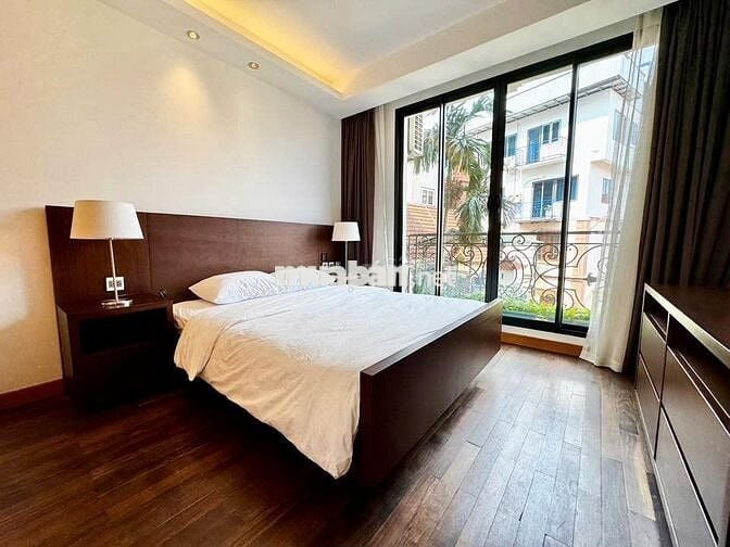 Chỉ với 9 chục tỏi sở hữu nhà mặt phố Tây hồ - GARA OTO - 9T THANG MÁY