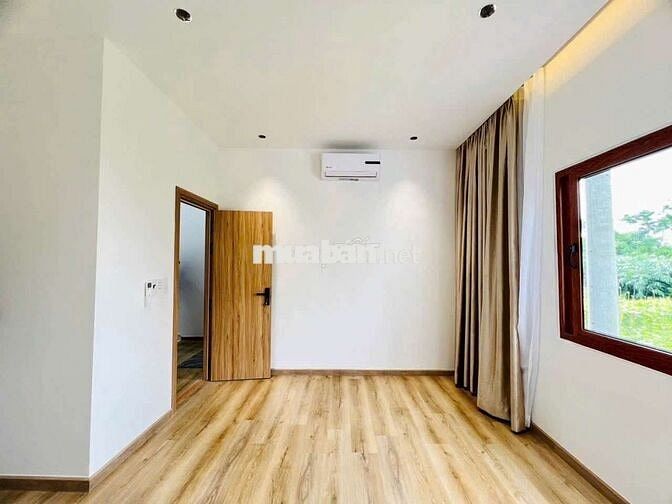 Nhà mới kiểu hiện đại sẵn nội thất 3pn 2wc ôtô vô nhà dc gần chợ hđiêu
