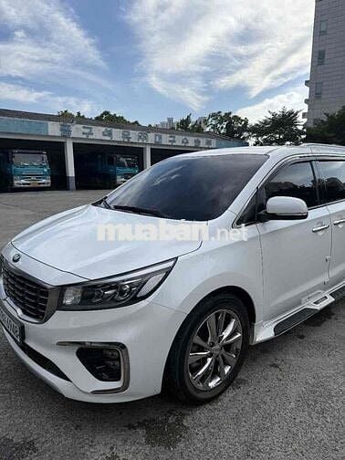 Kia Sedona 2018 2.2 DATH - 120000 km