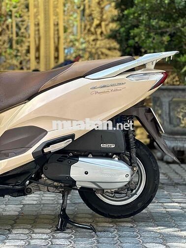 Bán led đời 2017 khoá smakay ( Biển số Thành Phố )