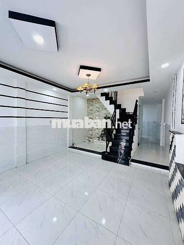 💥P19 BT NHÀ CỨNG 50M2 XTẦ TẦNG
3PN - Ngang 4M x 12 M
📌 Nhỉnh 4,X tỷ