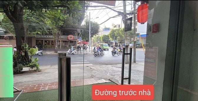 Cho thuê Mặt bằng, tại ngã 3 khu Bàu Cát, QTân Bình 