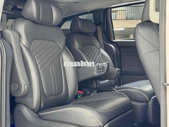 Hyundai Custin 2024 Đặc Biệt 1.5T - 32000 km