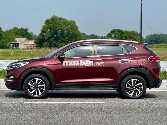 Hyundai Tucson AT 2018 màu đỏ, 100.000 km