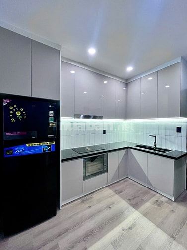 Cân bán gấp căn hộ chung cư sky garden 3, Trung tâm Phú Mỹ Hưng