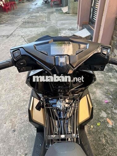AB 125cc 2023 4Val Phiên Bản Đặc Biệt Đen Vàng