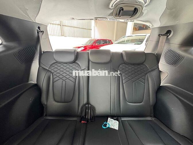 Hyundai Custin 2024 Đặc Biệt 1.5T - 32000 km