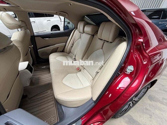 Toyota Camry 2022 2.5 Q - 42000 km
