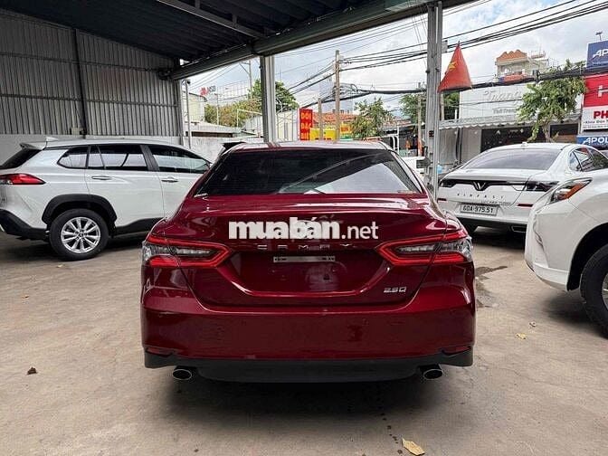 Toyota Camry 2022 2.5 Q - 42000 km