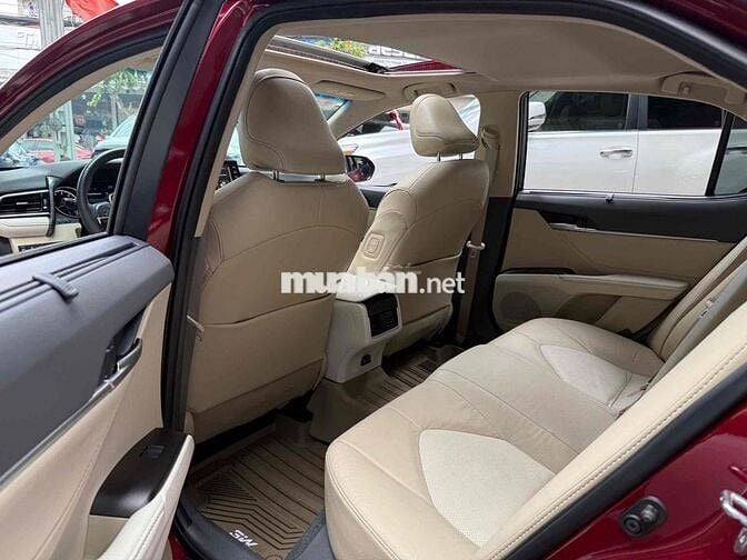 Toyota Camry 2022 2.5 Q - 42000 km