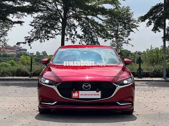 Mazda 3 2020 Sedan 1.5L Luxury Form mới hoàn toàn