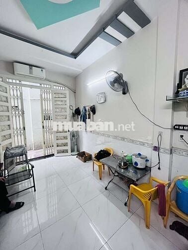 LƯƠNG VĂN CAN QUẬN 8 - 4 TẦNG - ĐÚC BTCT- 21M2 - SỔ ĐSH - 2 T.Ỷ