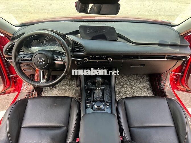 Mazda 3 2020 Sedan 1.5L Luxury Form mới hoàn toàn